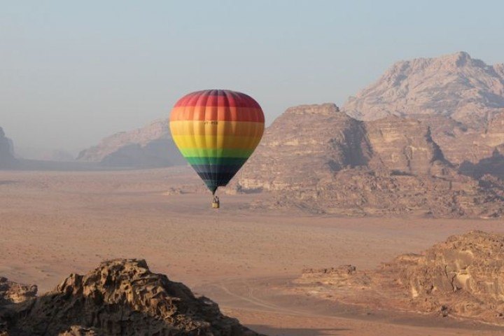 Hot Air Balloon in Wadi Rum