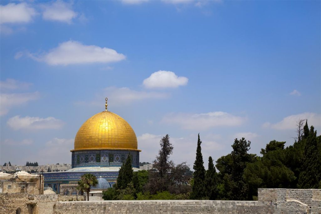 Jerusalem and Bethlehem Tour view of the golden dome