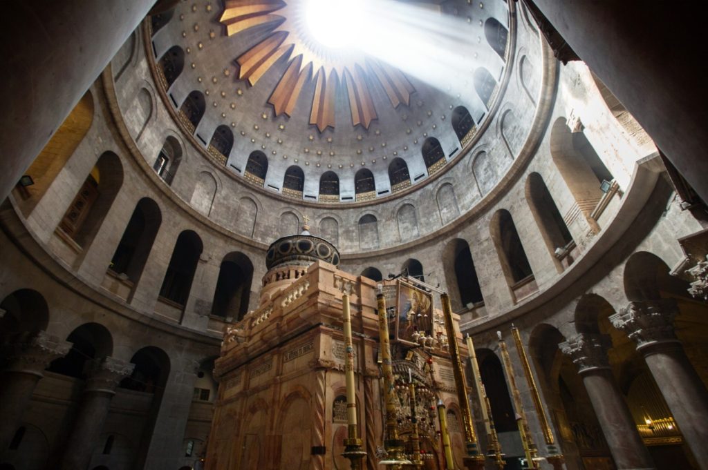 Church of Holy Sepulchre interior Jerusalem day tour