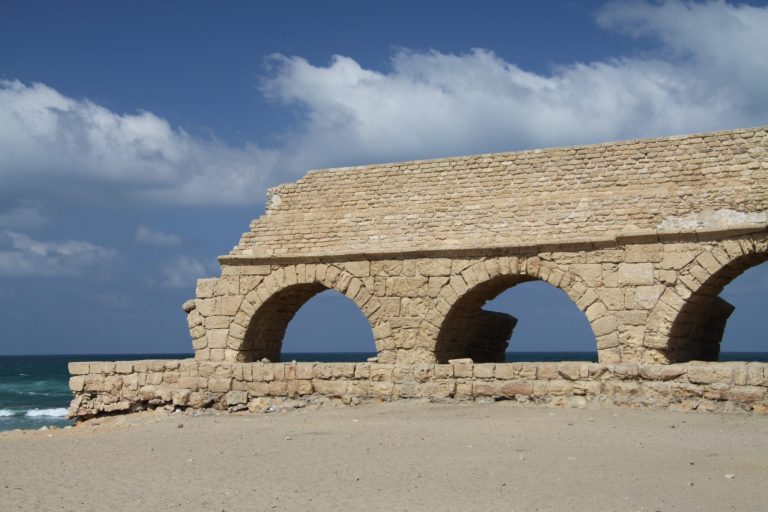 Caesarea, Israel: The Complete Visitor Guide